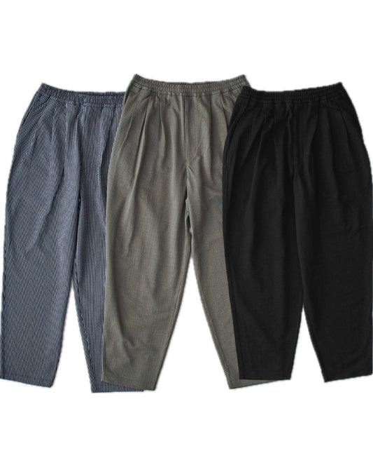Seersucker 3 Tuck Pants