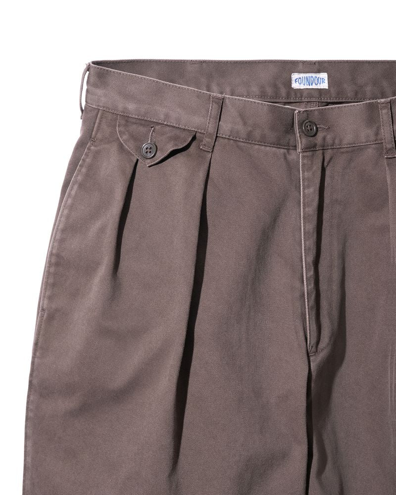 Cotton Wide Tuck Chinos